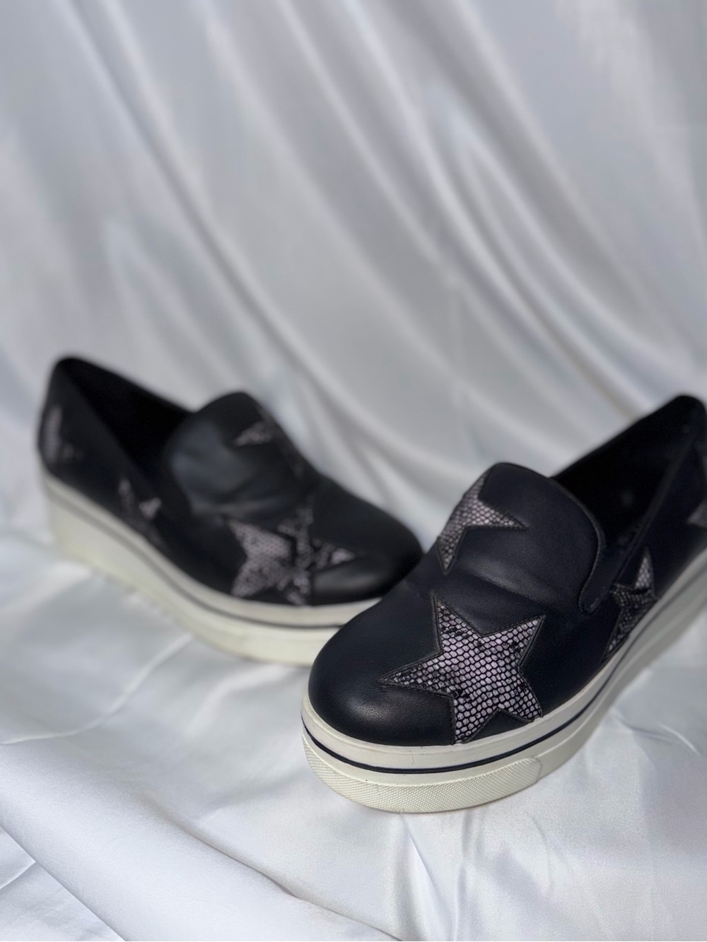 Stella McCartney Black Platform Slip-On Sneakers with Pink Star Detail
